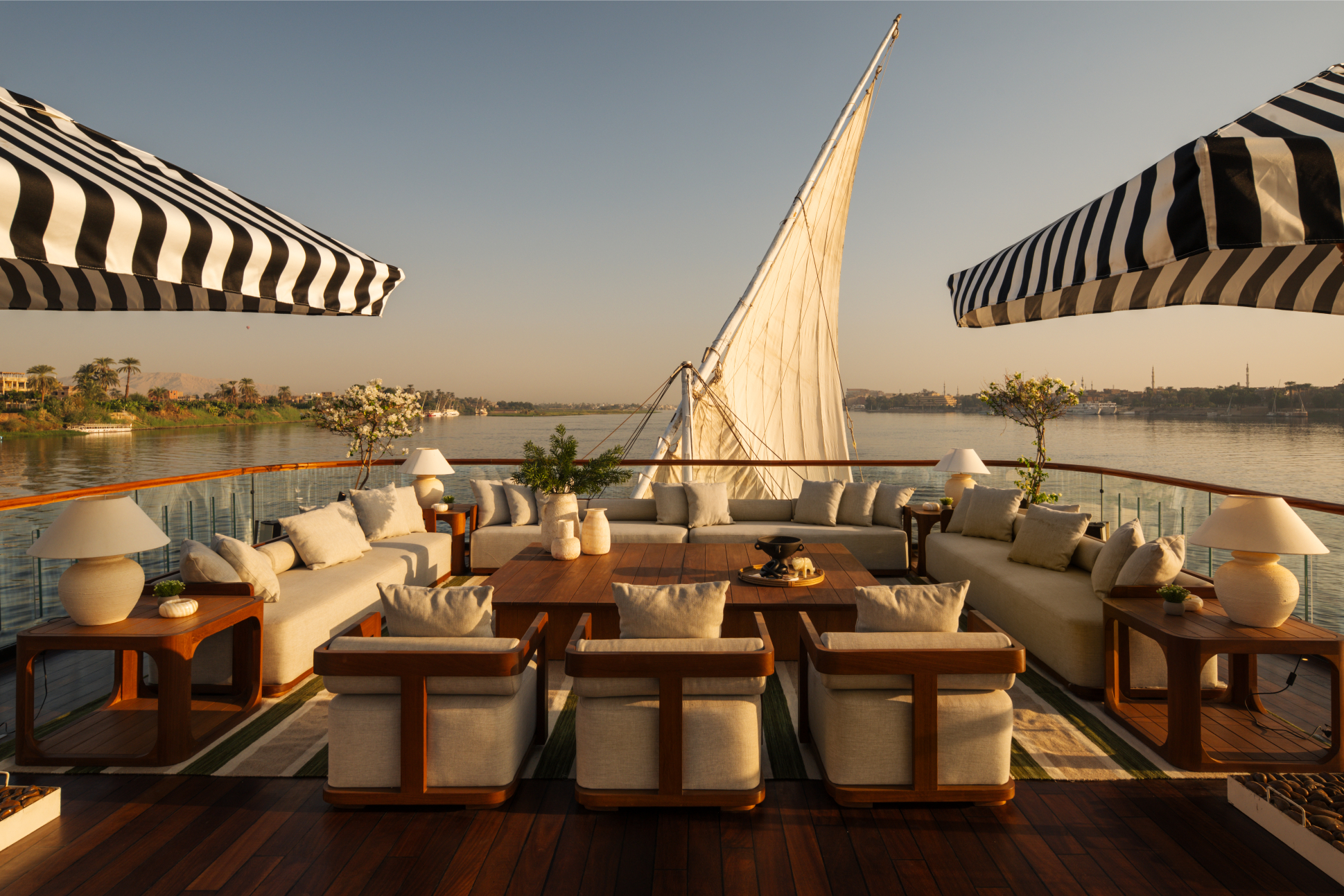 Gallery image – dahabiya